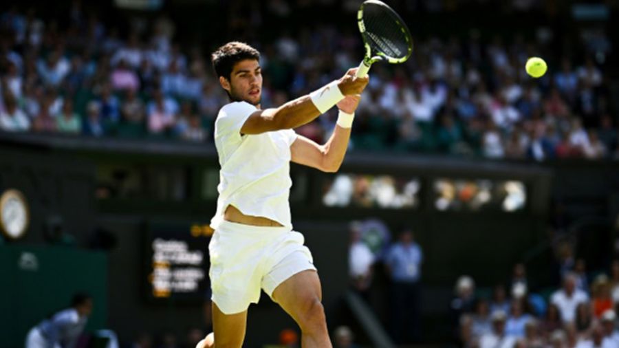 Wimbledon: Alcaraz domine Müller au deuxième tour