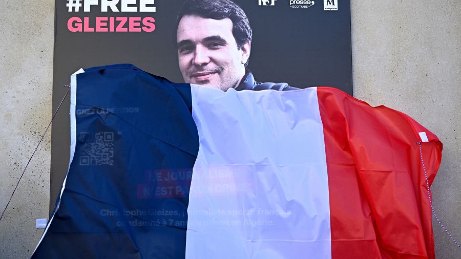 Le ministre français de l’Intérieur ira en Algérie, mais sous conditions