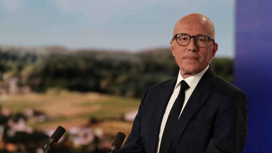 Guerre chez LR: Ciotti se réinstalle au siège, le parti cherche à légitimer son exclusion