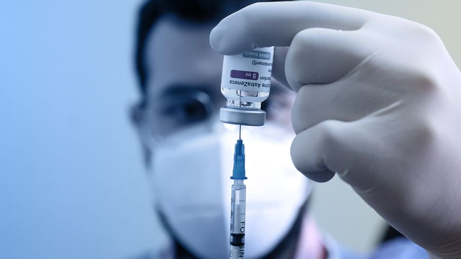 Le cycle menstruel rallongé de moins d'un jour après un vaccin contre le Covid-19