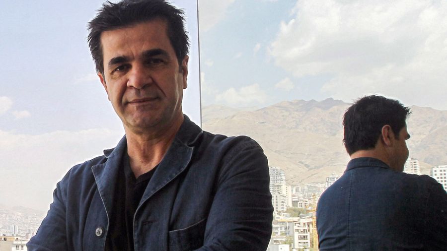 Le cinéaste iranien Panahi en grève de la faim