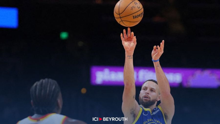 NBA: 60 points mais une défaite pour Curry, les Lakers stoppent les Knicks