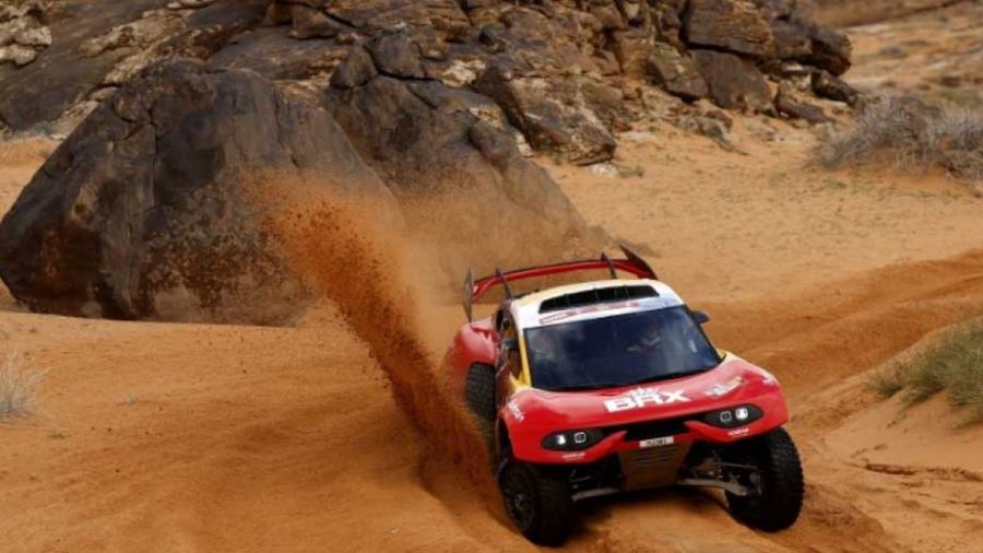 Dakar-2023: Loeb vainqueur du jour en auto, Barreda en moto