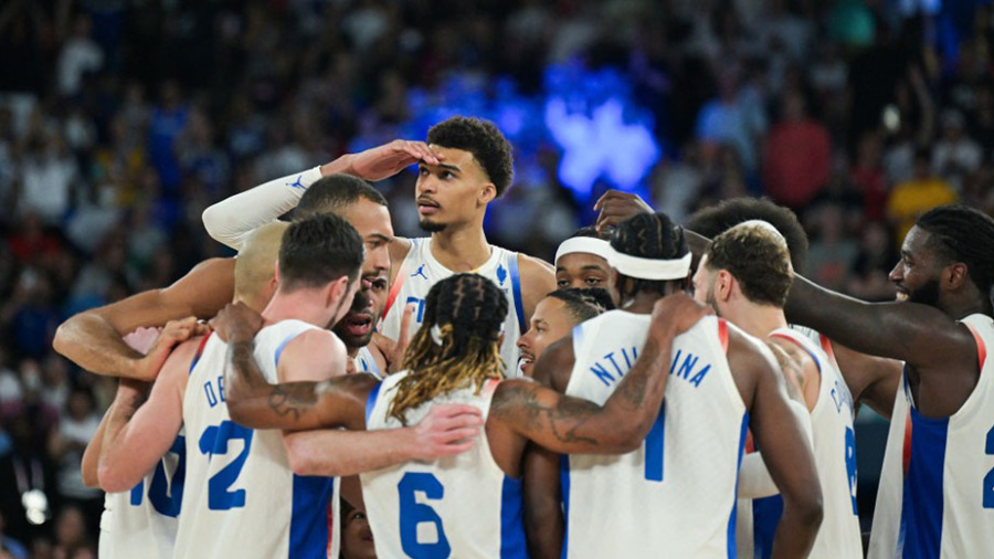 JO-2024: Volley, hand et basket cherchent l'or