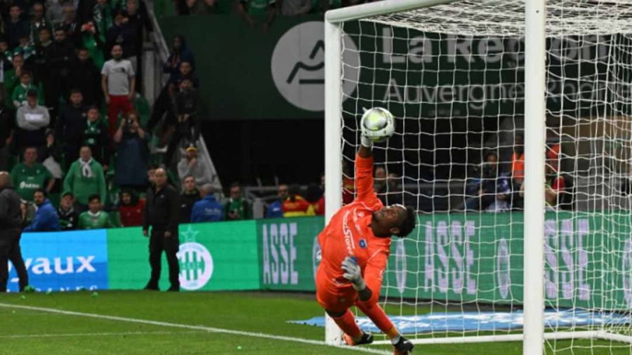 Saint-Etienne plonge en Ligue 2 dans un grand chaos