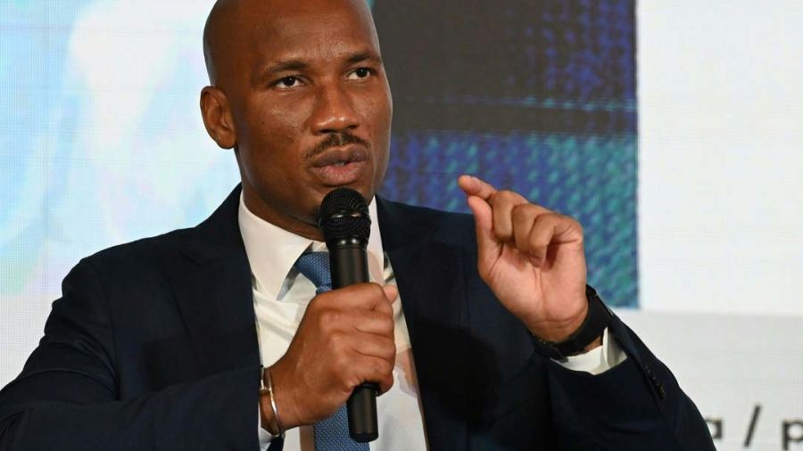 Drogba promet une nouvelle ère en cas d’élection
