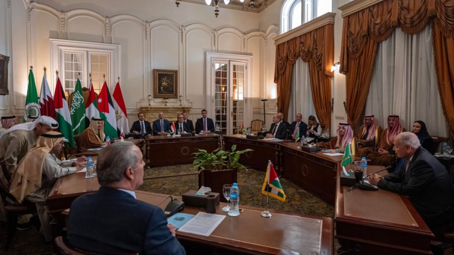 Les Émirats arabes unis, la Jordanie et l'Égypte s'opposent à la prise de contrôle de Gaza et au déplacement forcé.