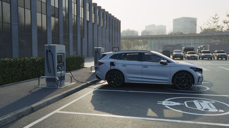 Voitures électriques et hybrides: le pétrolier Aramco s'associe au Chinois BYD