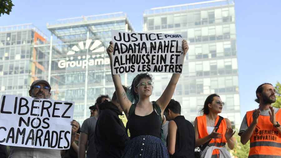 Émeutes en France :  650 millions d'euros de dégâts