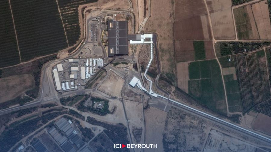 Un premier convoi humanitaire passe le poste-frontière d'Erez