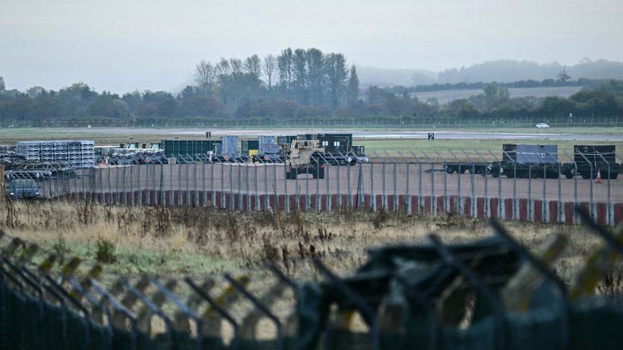 Incident près d'une base militaire: Israël dit avoir averti Londres