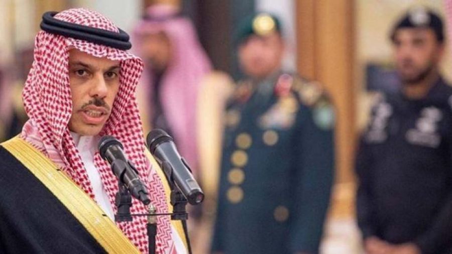 Riyad appelle à l’arrêt des violences et à la création d’un État palestinien