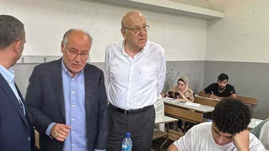 Mikati et Halabi visitent les centres d’examens de Tyr