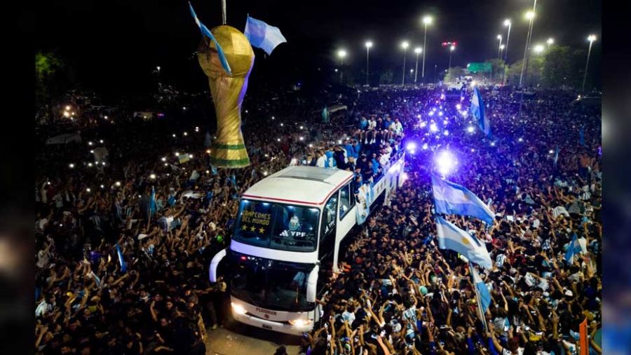 Autour de ses tri-campeones, Buenos Aires est une fête