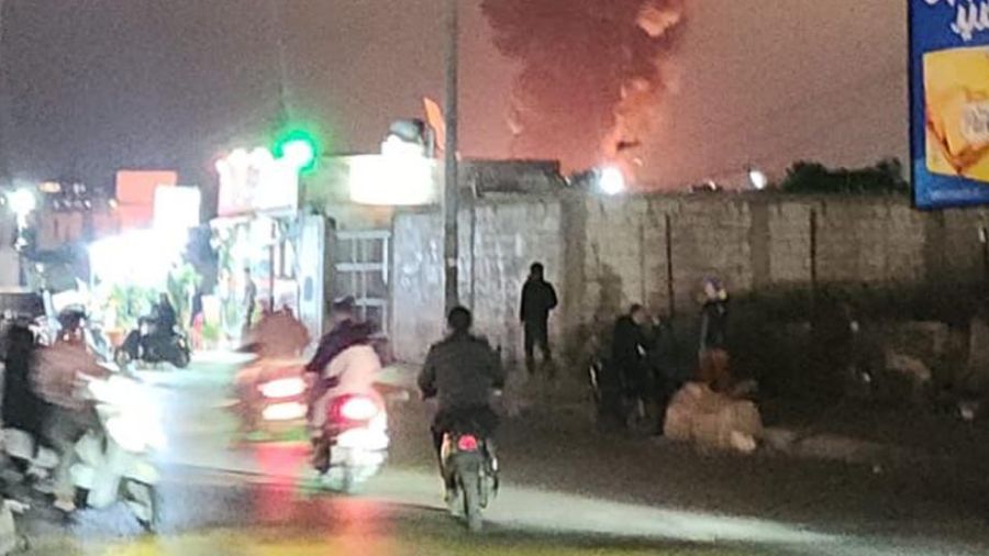 Grand incendie près de la Cité sportive de Beyrouth
