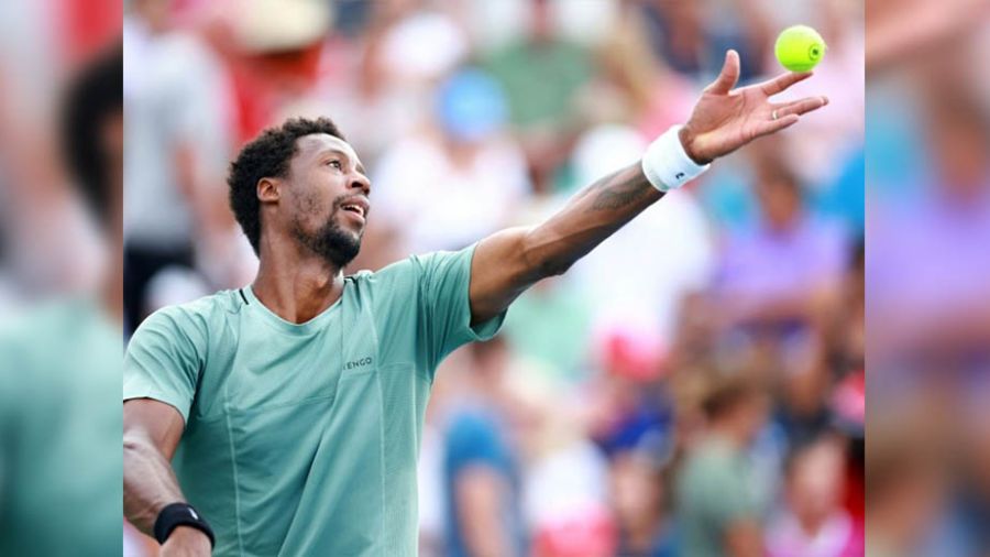 Alcaraz accroché mais victorieux à Toronto, Monfils surprend Tsitsipas
