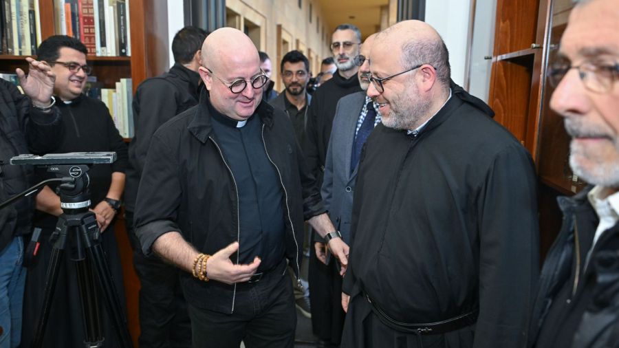 Le père Guilherme en visite à l’Université du Saint-Esprit de Kaslik