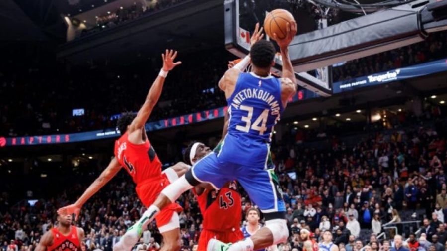 NBA: Giannis claque 54 points