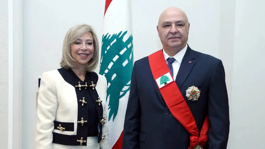 Le président Aoun et la première dame en route pour New York