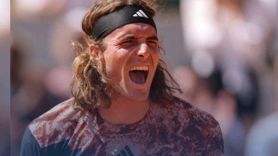 Roland-Garros: Tsitsipas chahuté d'entrée, Kostyuk huée