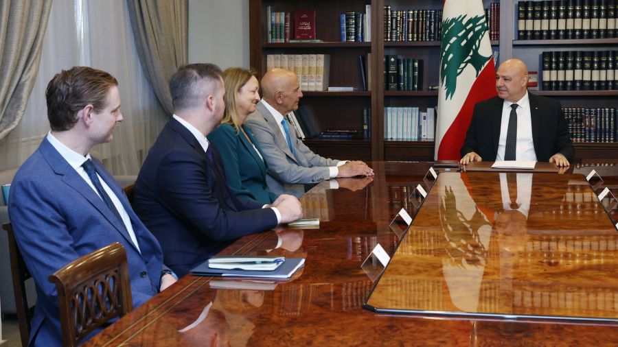 Barrack: Le désarmement du Hezbollah est une affaire libanaise interne