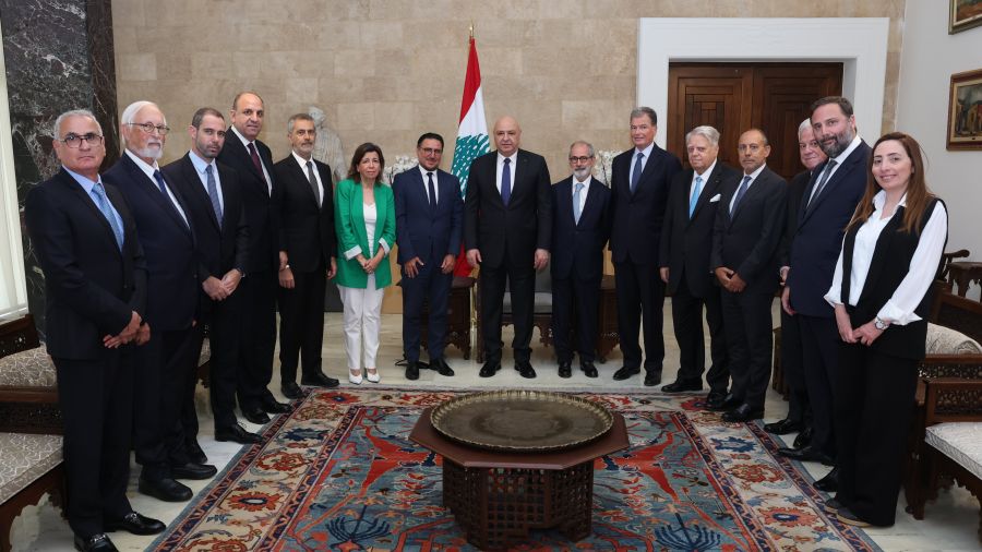Joseph Aoun défend le choix des négociations pour «protéger le Liban»