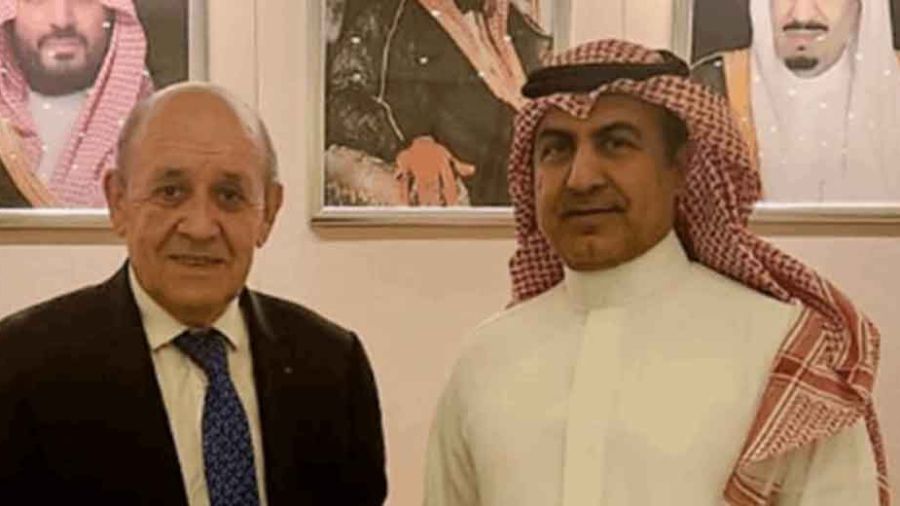 Réunion entre Le Drian et Al-Aloula à Riyad
