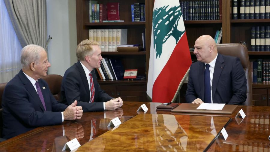 Aoun appelle à l’application de l’accord-cadre avec Israël lors de la tournée du sénateur Lankford au Liban