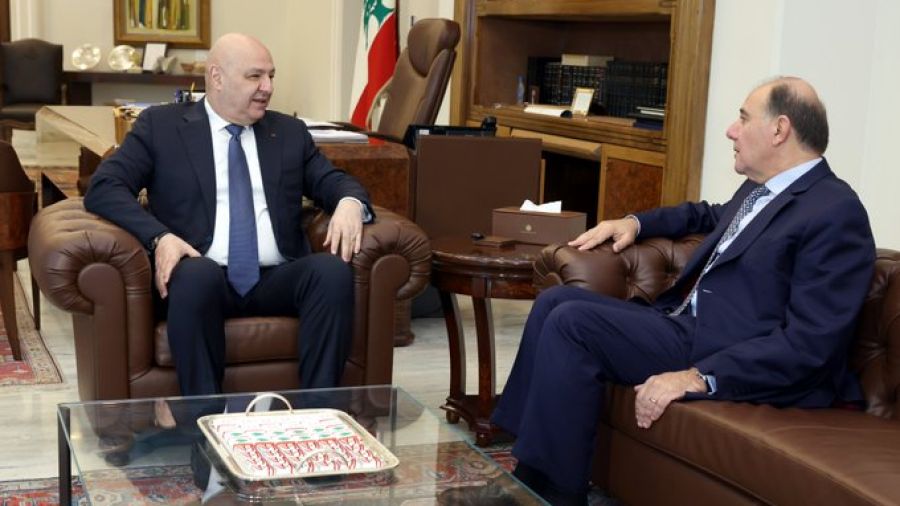 J. Aoun  réaffirme l’importance de préserver la stabilité monétaire