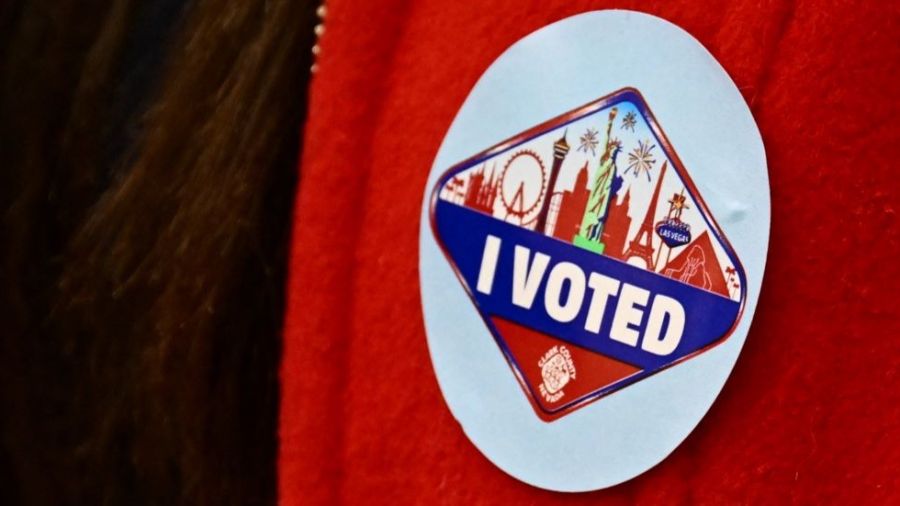 Présidentielle américaine: le vote anticipé lancé dans trois États