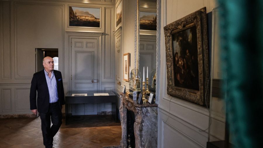 Des chefs-d’œuvre de Watteau rescapés des flammes exposés en France