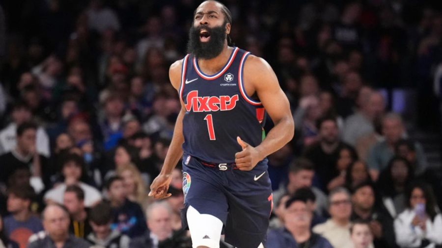NBA: Harden reste à Philadelphie