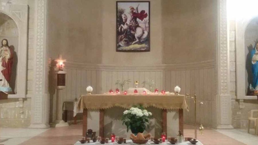 Profanation de statues dans l'église de Jiyeh
