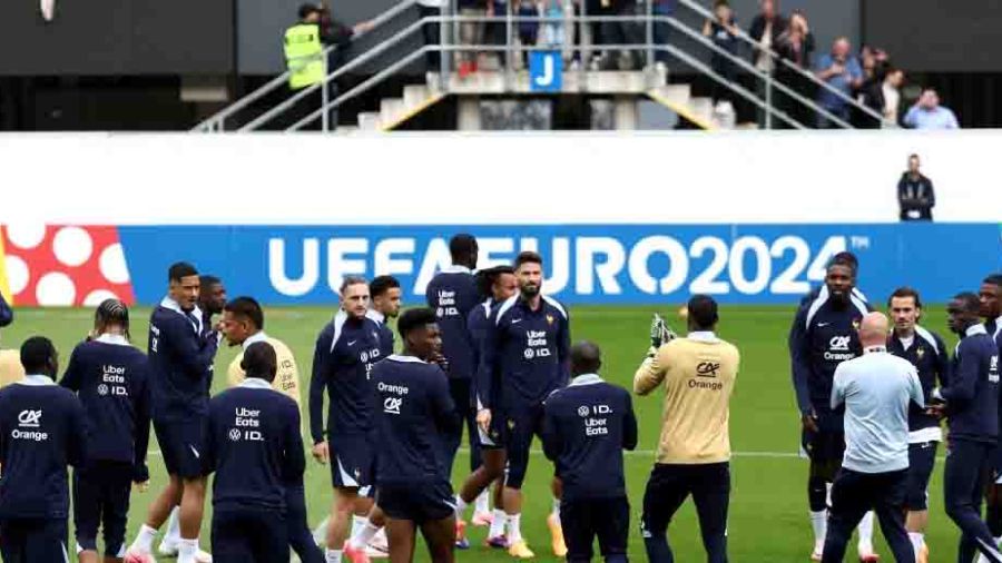 Euro-2024: la France entre en scène contre l'Autriche
