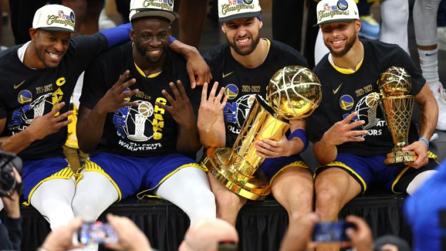 La dynastie dorée des Warriors