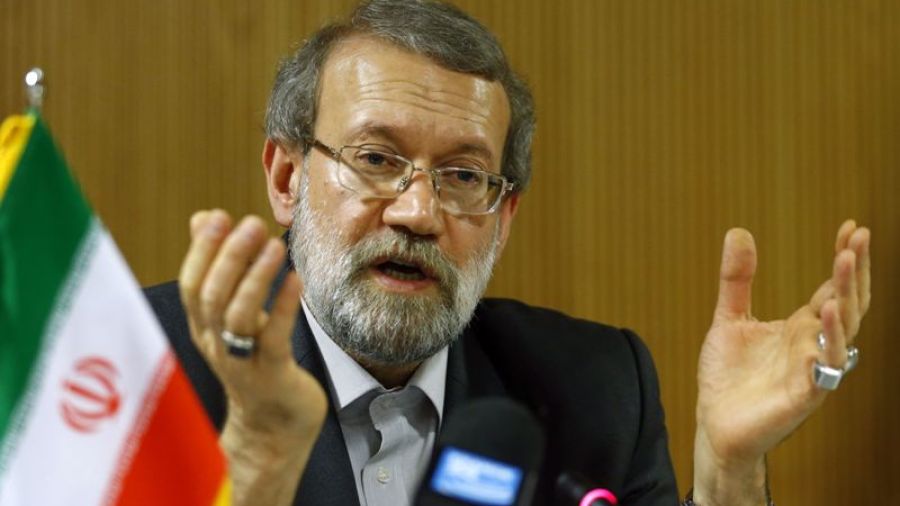 Une note manuscrite publiée sur les comptes sociaux d'Ali Larijani