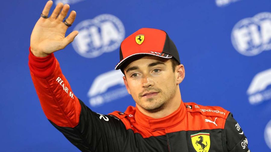 Leclerc souverain en Australie, Verstappen abandonne