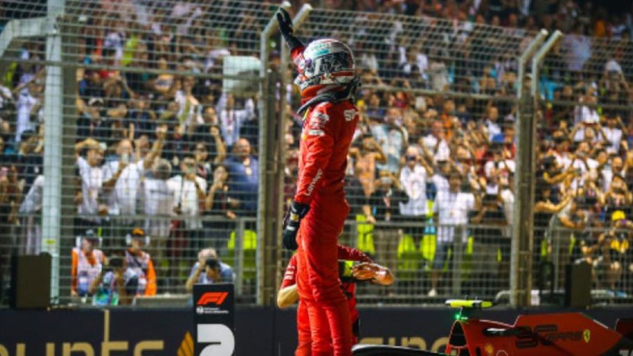 F1: Leclerc signe à Singapour sa 9e pole position de l'année