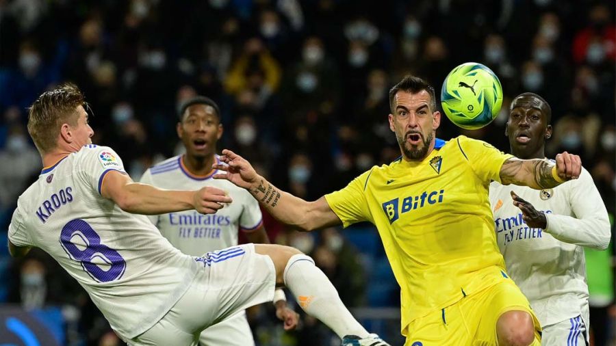 Liga: le Real trébuche contre Cadix