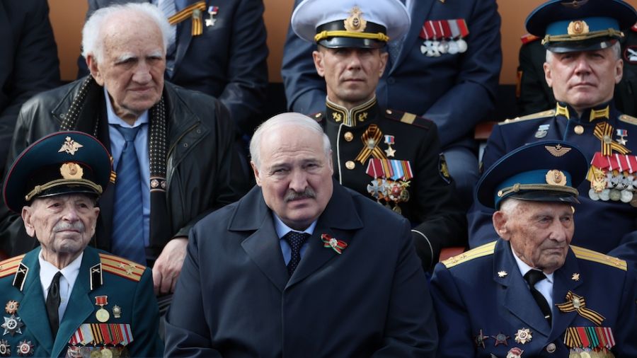 Moscou entame le déploiement d'armes nucléaires au Bélarus