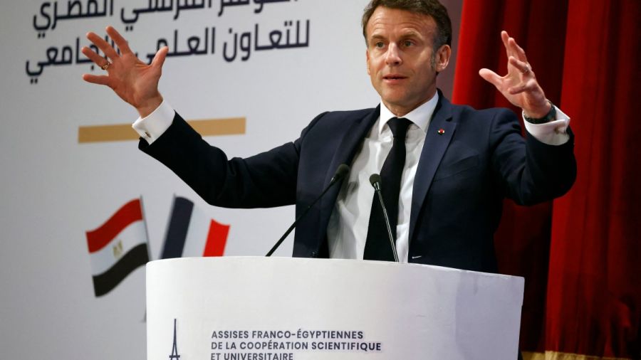 Macron à al-Arich, \