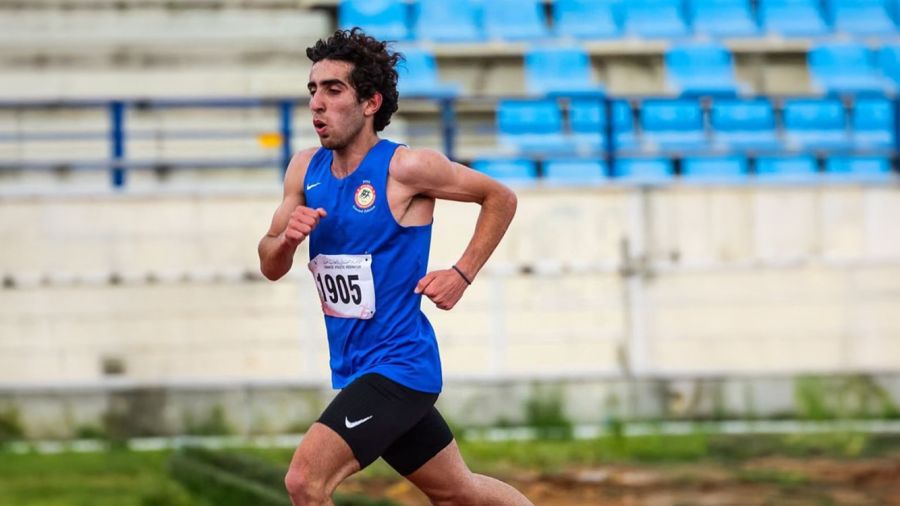 Athlétisme : Mahmoud Abou Zeid explose deux records d’entrée
