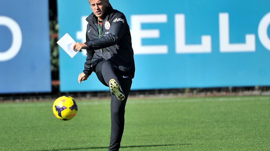 Italie: Mancini en quête de \