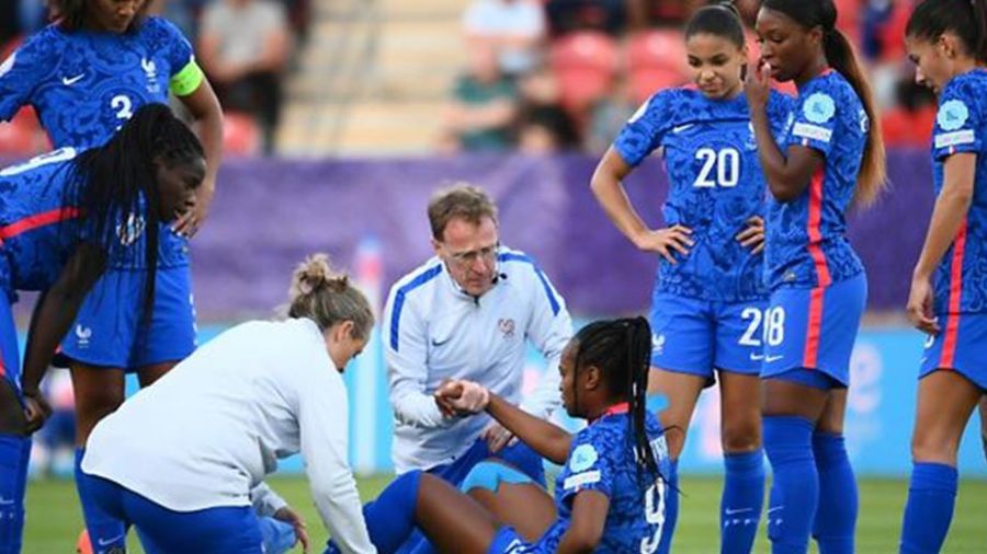Euro: Katoto forfait, les Bleues sans leur buteuse vedette