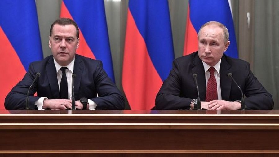 Ukraine: Medvedev brandit la menace nucléaire
