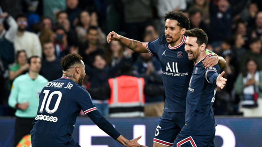 Le PSG sacré sans effusions, débordements à Lyon et Saint-Etienne
