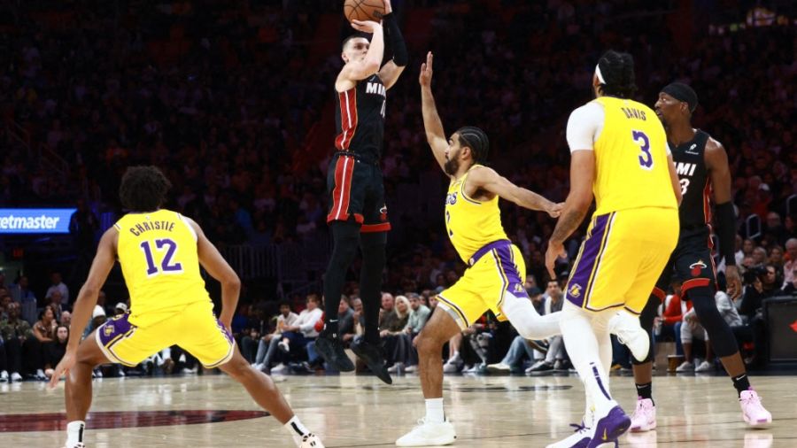 NBA: Boston avance, les Lakers corrigés à Miami