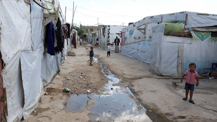 L’Autorité du Litani ordonne l’évacuation de 34 camps syriens illégaux sur ses rives