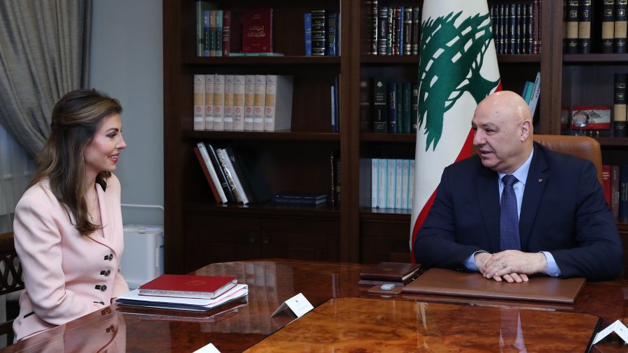À Washington, Morgan Ortagus salue le leadership du président Joseph Aoun
