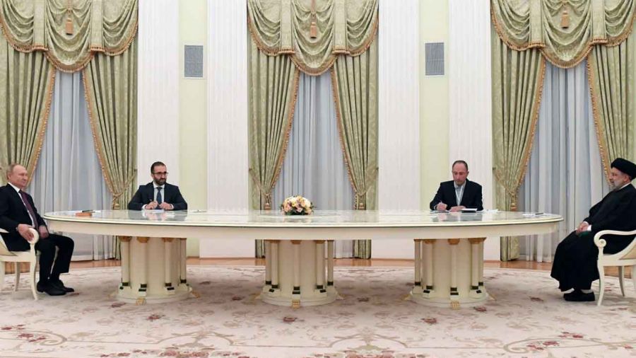 Moscou apporte son soutien aux durs du régime iranien